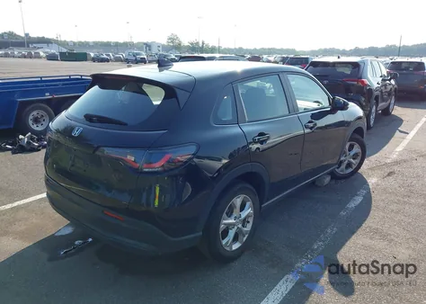 2023 Honda Hr-V Awd Lx z USA, uszkodzony, nr VIN 3CZRZ2H30PM742701